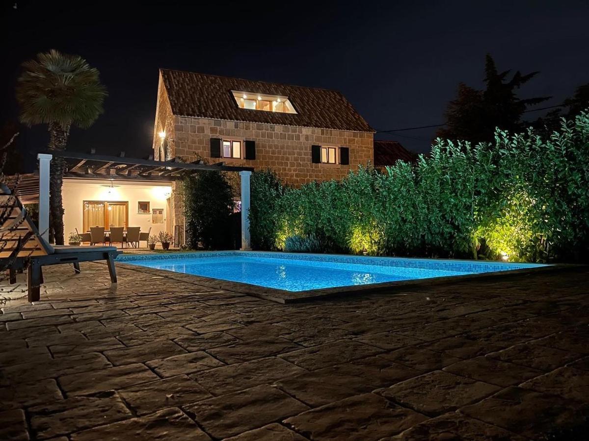 Villa Draga Paradise Pool Villa In Split Solin Exterior photo